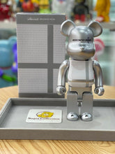 BE@RBRICK x Medicom Toy Plus 400% 银(第一代于 2016 年发布)